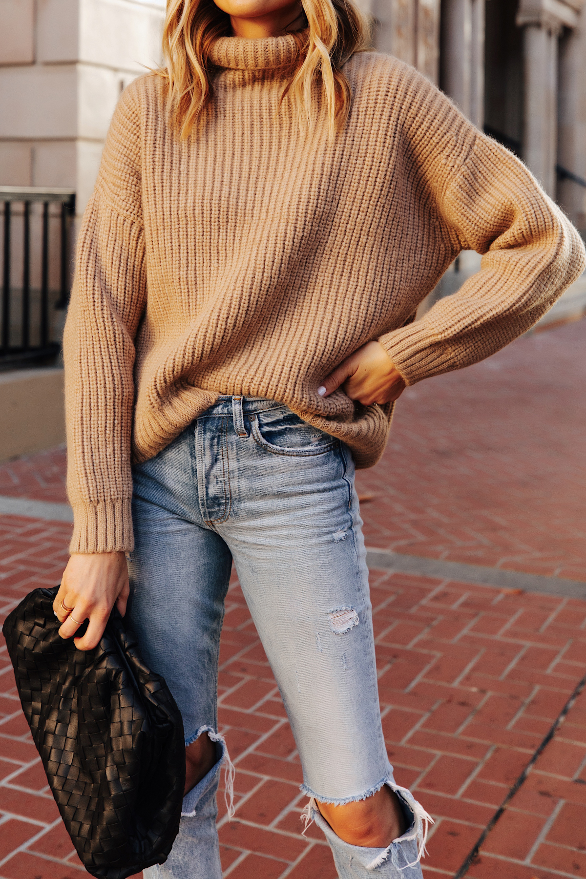 How To Wear Tan Sweater