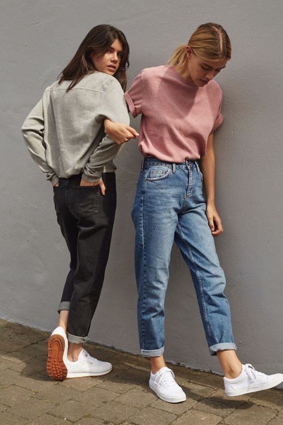 How To Wear Vintage Mom Jeans