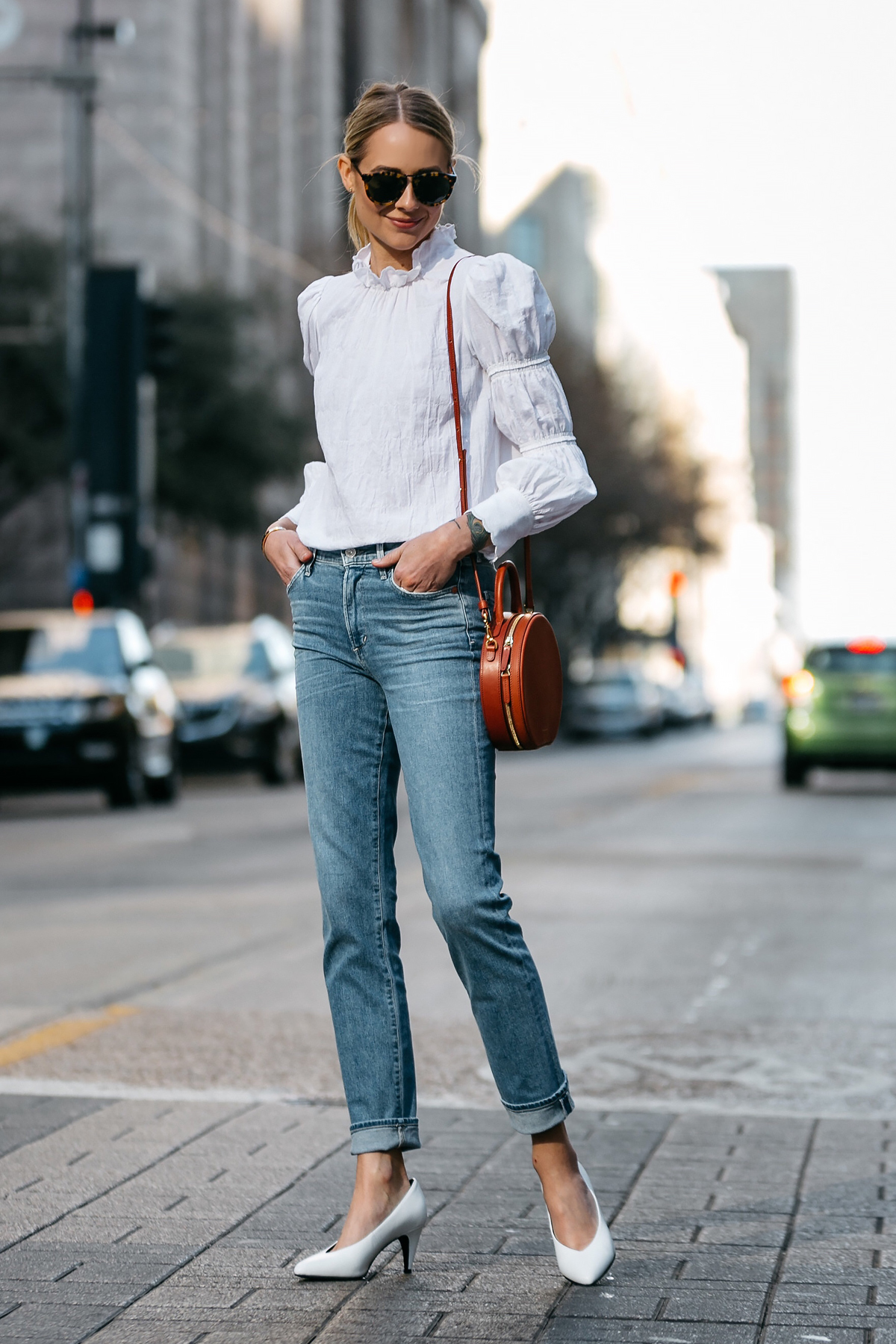 How To Wear White Ruffle Top