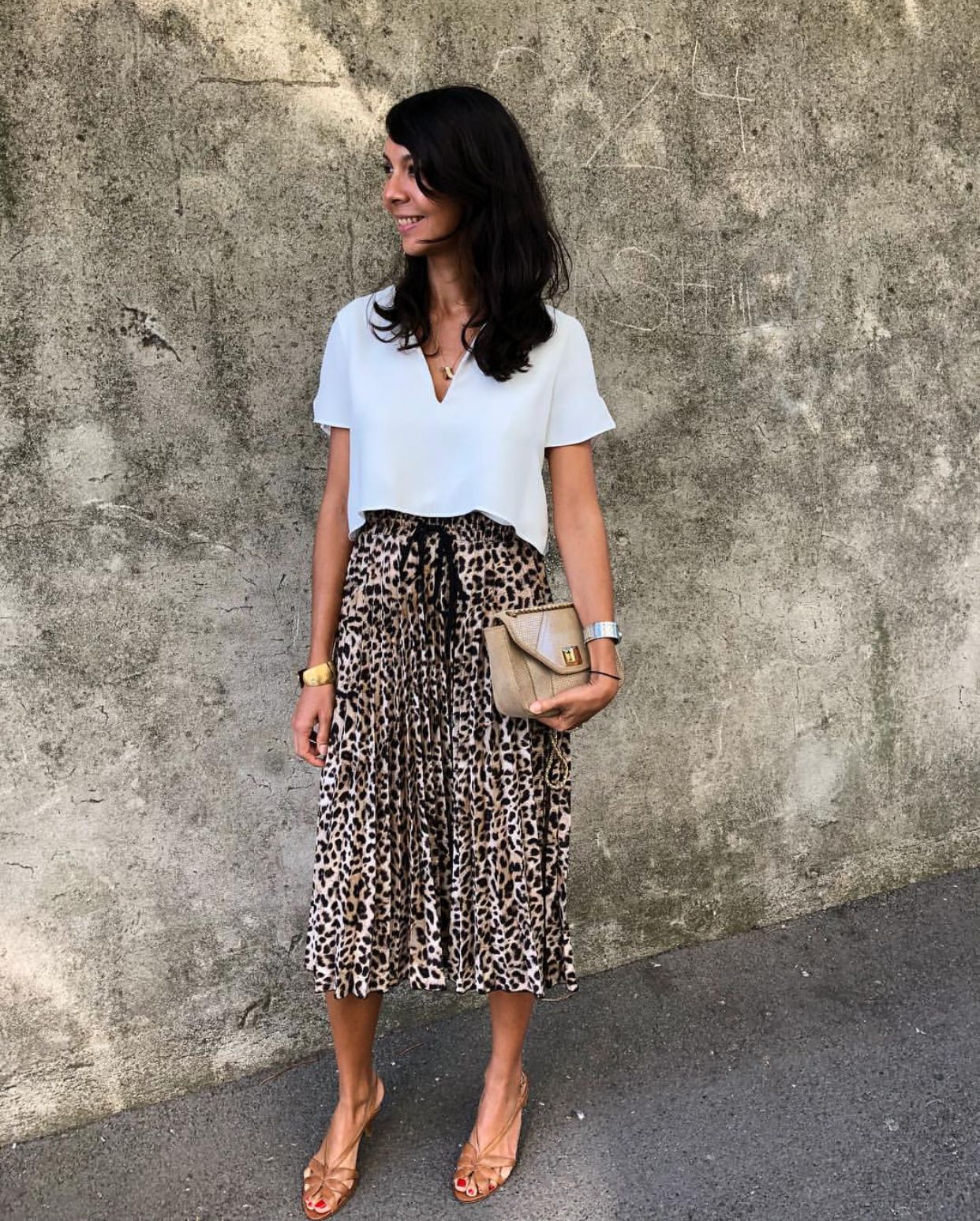 Leopard Print Skirt Outfit Ideas