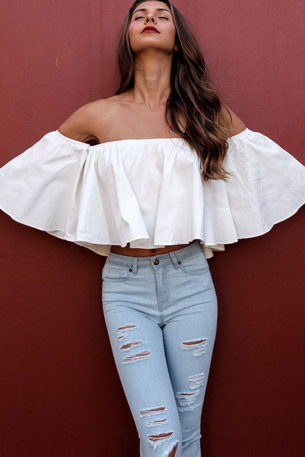 Off Shoulder Ruffle Top Outfits