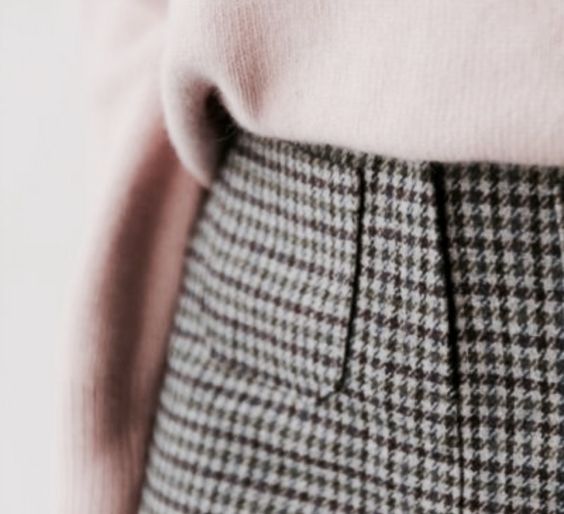 Ultimate Style Guide How To Wear Tweed Skirt