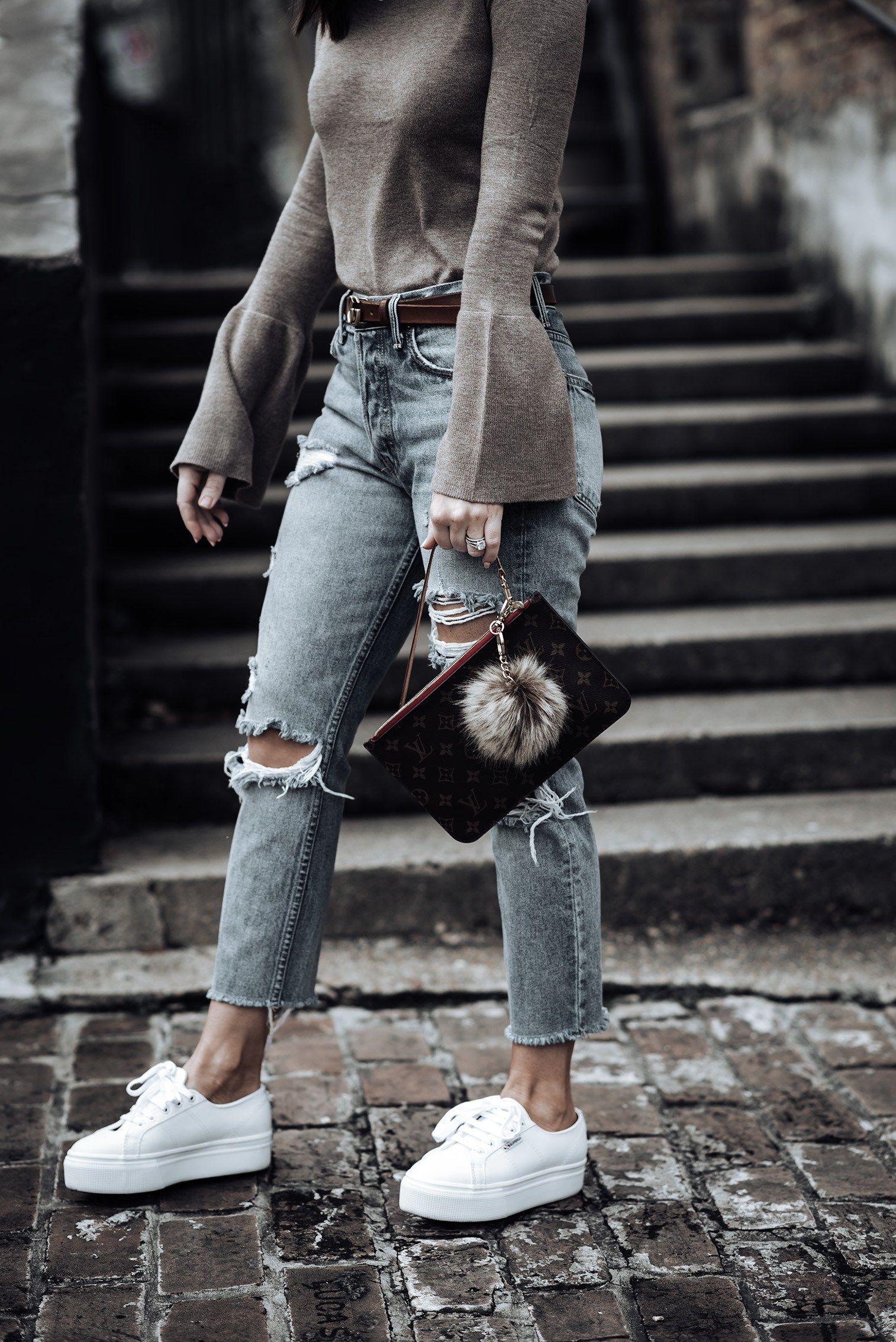 White Platform Sneakers Outfit Ideas